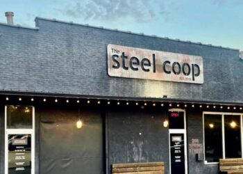 After $1.74 million in forgiven PPP loans, a luxury houseboat: questions follow four Livingston businesses